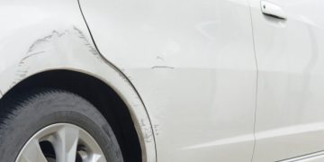 How to use a Car Scratch Remover to Remove Scratches?