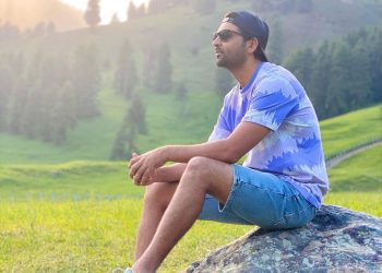 Satti Dhillon Bio - Age, Family, Pictures & More