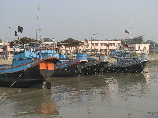 one day trip near Kolkata - Diamond Harbor 