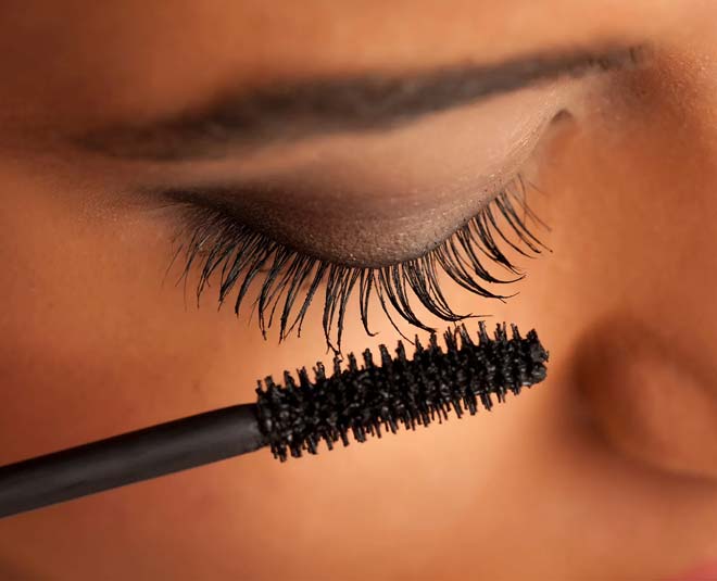 Features of the mascara 