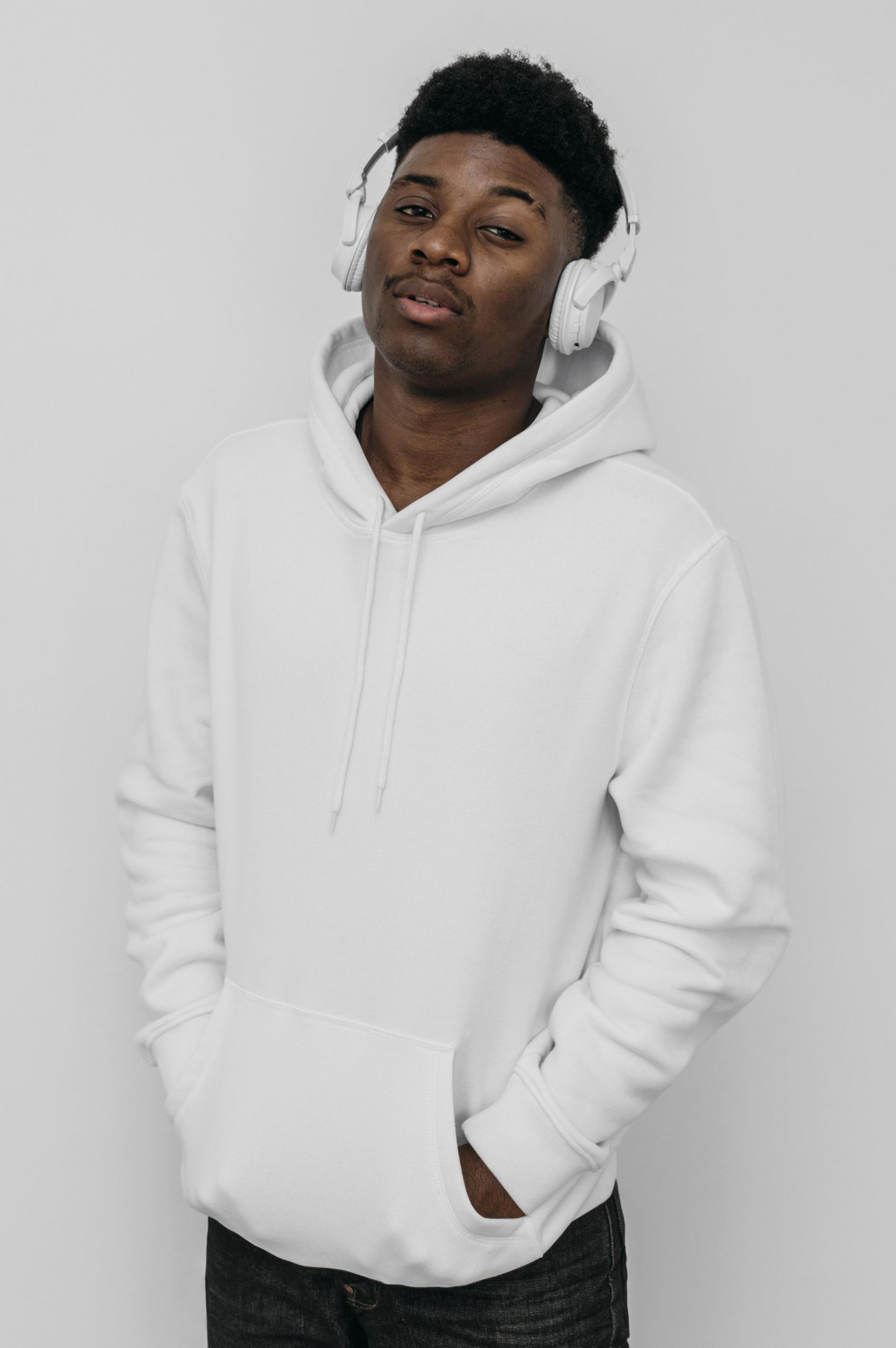 stylish hoodies for men - Are Hoodies A Great Collection For Men's Wardrobe?