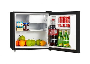 Top 10 Best Beer Mini Fridge | Mini fridge for Beer