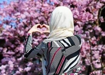 Muslim Girls DP Ideas - How to Choose a Profile Picture?