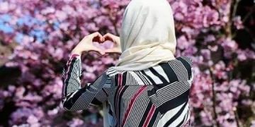 Muslim Girls DP Ideas - How to Choose a Profile Picture?