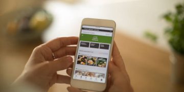 Apple removed clause 3.1.3 that  prohibited developers from contacting users outside in-app purchases