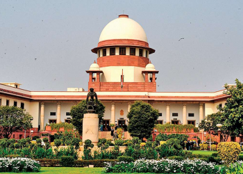 The Supreme Court will review the SIT closure report on the Gujarat riots in 2002