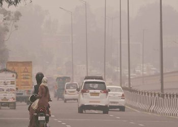 Air Quality In Delhi Areas Persists in Very Poor Category