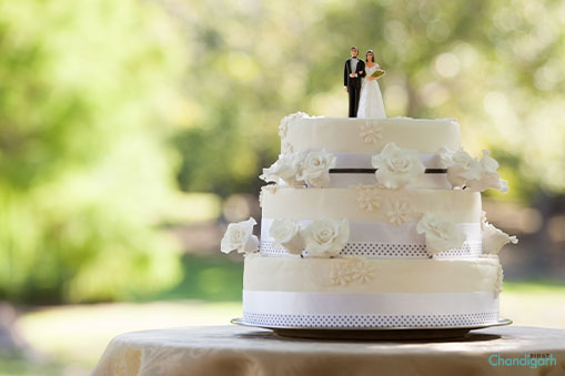 cake with couple topper - wedding cake