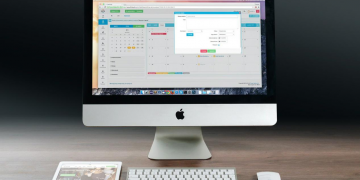 Apple Doubled Its Business in India in 2021: CEO