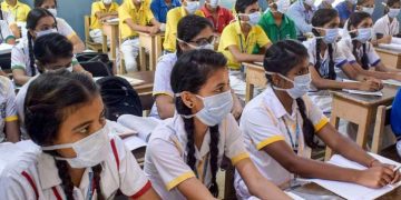 Corona havoc in Punjab government school, many students infected, school closed