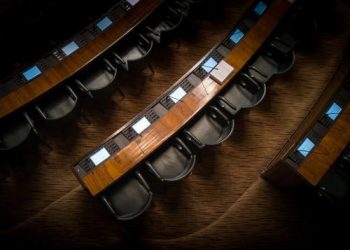 Mamata Banerjee looking to shake up the Central politics