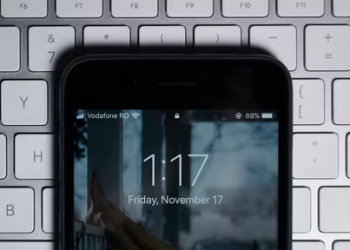 Vodafone Idea’s Q2 net loss narrows to Rs 7,145 cr; ARPU rises 5% qoq