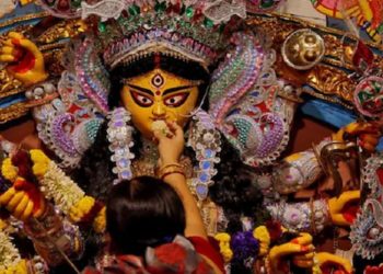 Durga Puja Heritage Status a New Bone of Contention Between BJP and TMC