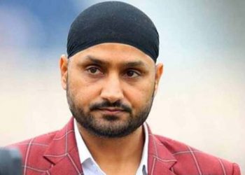 Harbhajan Singh breaks silence on joining politics, says ‘I want to give back to society’