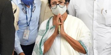 Mamata Banerjee to Call on Sharad Pawar During Mumbai Visit; No Meet With Uddhav Thackeray as CM in Hospital