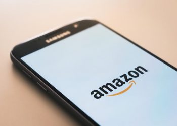 Amazon gifting days sale brings accessories starting at Rs 99