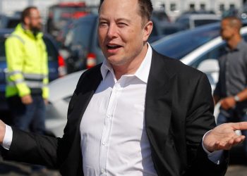Elon Mask says he will pay over $11 billion in taxes this year
