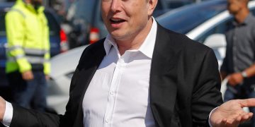 Elon Mask says he will pay over $11 billion in taxes this year