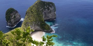 No tourists in Bali? The province gets only 2 foreign tourists in two months of reopening