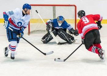 India Beat Pakistan 4-3 to Win Asian