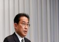 Japan to Bar New Foreign Arrivals Over Virus Variant: PM