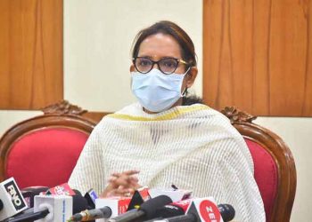 Maharashtra Schools May Shut Again if Omicron Cases Continue to Rise: Gaikwad