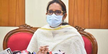 Maharashtra Schools May Shut Again if Omicron Cases Continue to Rise: Gaikwad