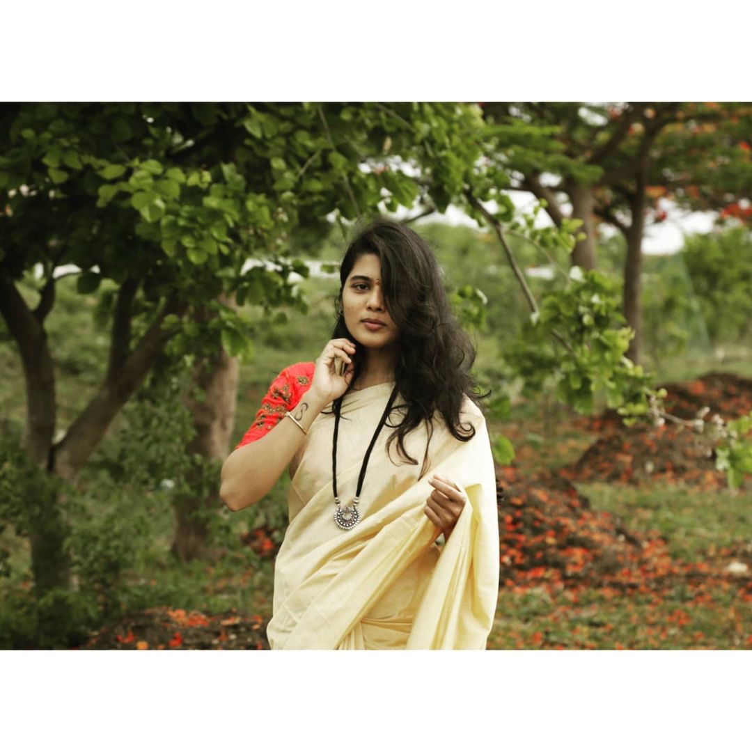 saranya pradeep  amidst nature