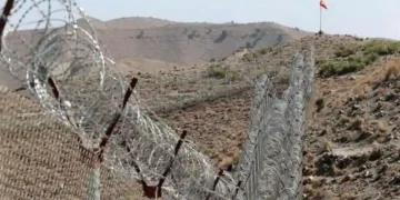 Afghan Forces Rip Apart Barbed Wire Fence Put Up by Pak as Border Dispute between Neighbours Escalates