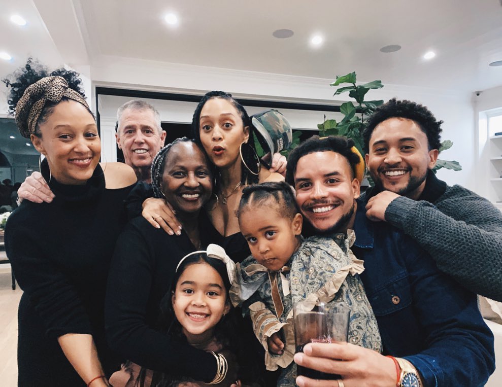 How did Darlene Mowry rose to fame?