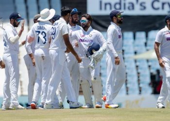 1st Test: India sniff victory, need six wickets to win Centurion Test