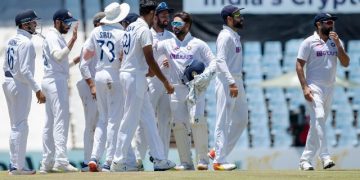 1st Test: India sniff victory, need six wickets to win Centurion Test