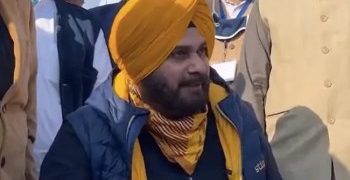 Senior Punjab Cop Speaks Out Against Navjot Sidhu’s “Wet Pants” Remark