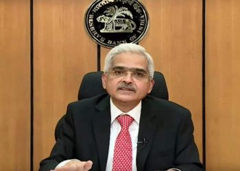 RBI Governor Bats For Policy Support Despite Rising Omicron Risk