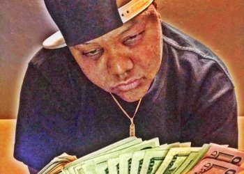 Entertainer Jessica Banks Talks About Her Net Worth Being 300K