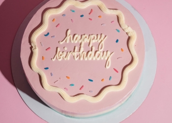 50 Birthday Wishes for your Childhood Friend
